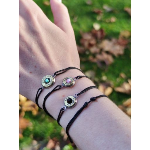 Fekete Zsinóros karkötő .45 Auto, választható Kristály